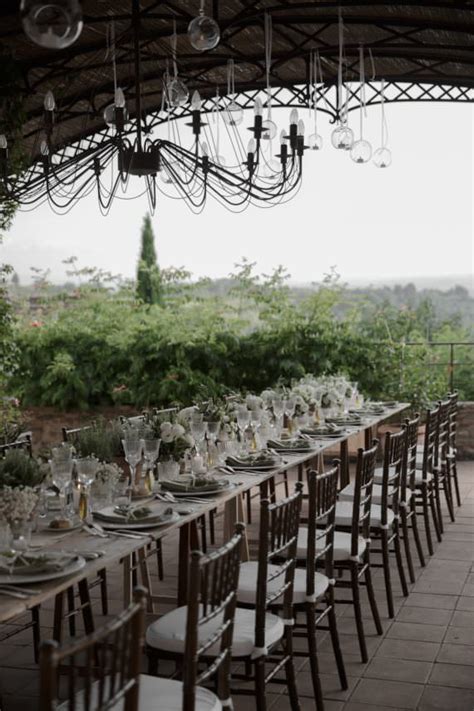 Utterly Romantic Tuscany Destination Wedding | Whimsical Wonderland Weddings