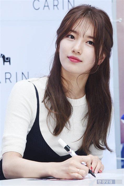 Pin by Eu. 🌙 on Bae Suzy | Korean hairstyle, Long hair styles, Korean ...