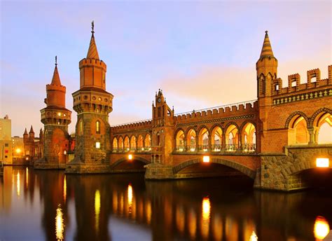 Berlin Oberbaum Bridge In Berlin Germany : Wallpapers13.com