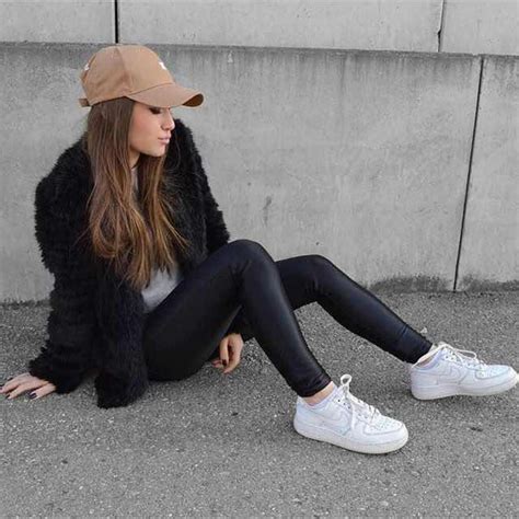 50+ Increíbles Outfits con Gorra que te Encantarán