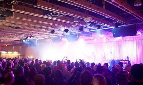 Crescent Ballroom, Phoenix, AZ - Booking Information & Music Venue Reviews