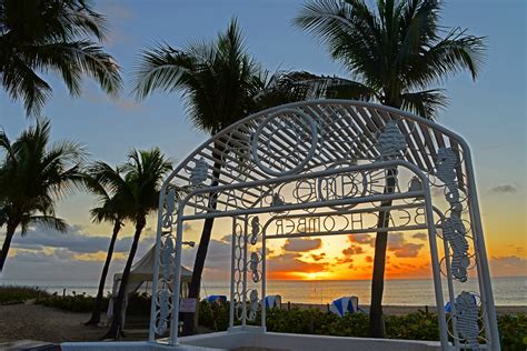 BeachComber Beach Front Resort Hotel St. Petes Beach Florida: St. Pete ...