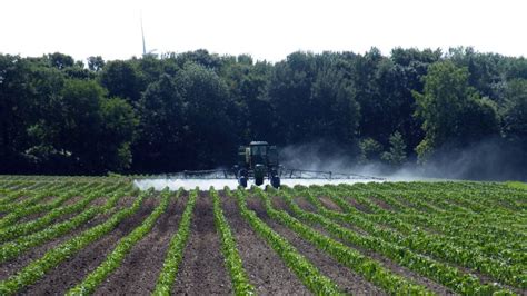 How Technology Can Help You Prevent Spray Drift - CropLife