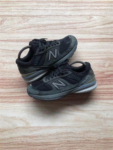 New balance 990v5 black on Carousell