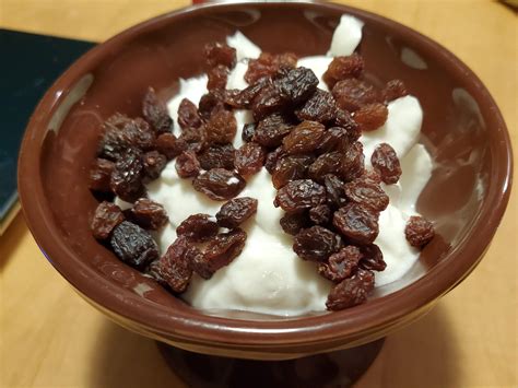 Yogurt & Raisins Recipe and Nutrition - Eat This Much