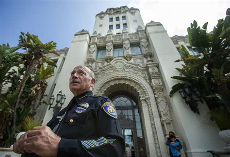 Did Beverly Hills police target Black shoppers on Rodeo Drive? What records and emails show ...