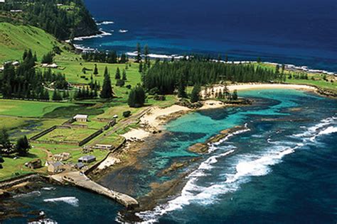 Norfolk Island 9 Day Tour - Christian's Bus Co - Small Groups