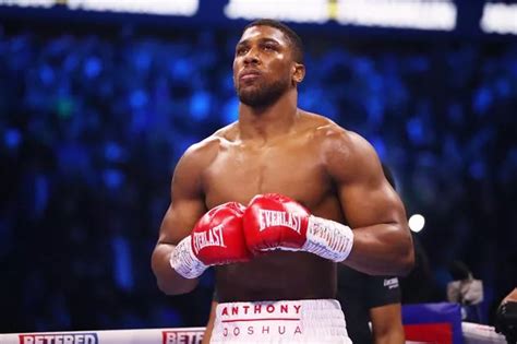 Anthony Joshua and Robert Helenius have glove dispute just hours before ...