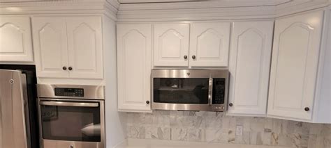 6 White Kitchen Makeovers: Cincinnati Cabinet Refinishing