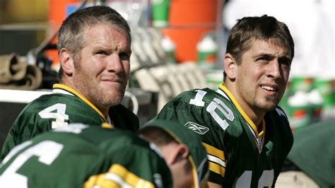 Aaron Rodgers has 'been on forefront' of welcoming back Brett Favre to ...