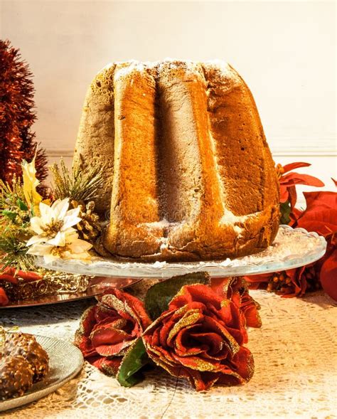 Italian Christmas Cake, Pandoro. Stock Image - Image of celebration ...