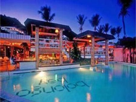 Bolongo Bay Beach Resort in Saint Thomas - Room Deals, Photos & Reviews