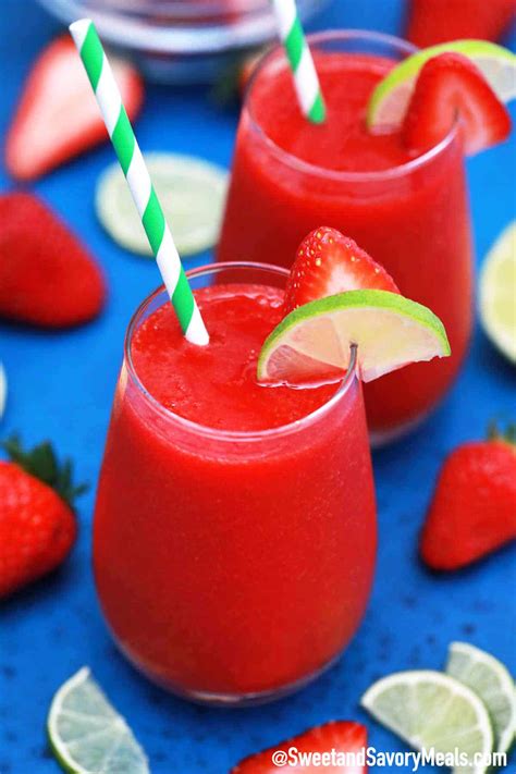 Classic Frozen Strawberry Daiquiri Recipe | Deporecipe.co