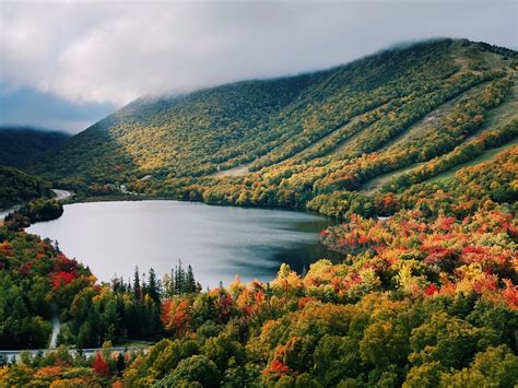 3 Fall Foliage Hikes in Franconia Notch - NH State Parks