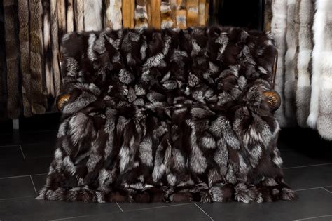 Real Fur Blankets, Throws and Rugs: Master-Furrier.com