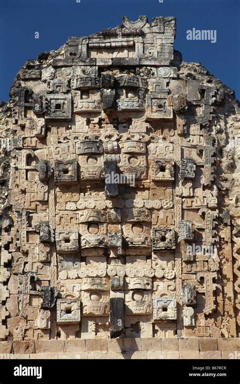 Mask of rain god Chaac, Nonnengeviert, Uxmal, Yucatan, Mexiko Stock ...