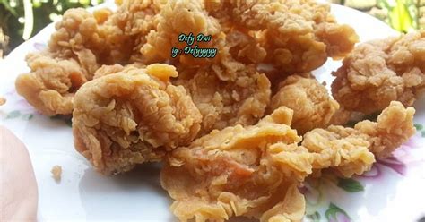 Resep Ayam Kentucky Sederhana Kresssnya Tahan Lamaaa oleh Defy dwi - Cookpad