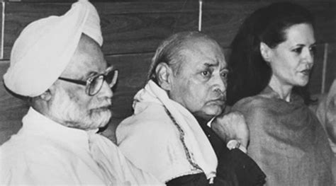 Manmohan Singh Rare Photos Photos: HD Images, Pictures, News Pics - Oneindia Photos