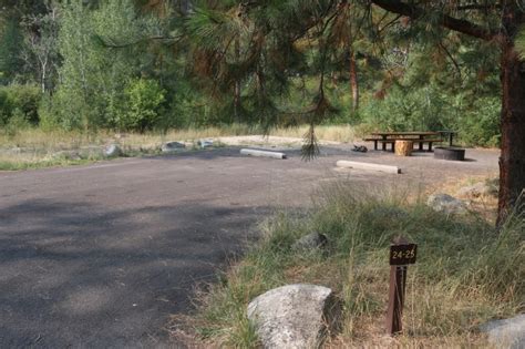 Baumgartner Campground Campsites | Images And Descriptions