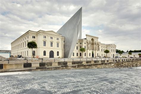 Dresden’s Military History Museum / Studio Libeskind | ArchDaily