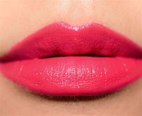 12 Beautiful Pink-Coral Lipsticks for Summer