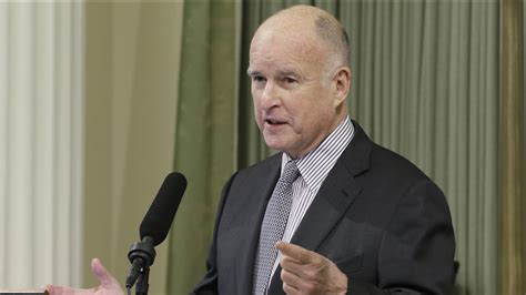 Governor Jerry Brown vetoes tax break bills - ABC30 Fresno