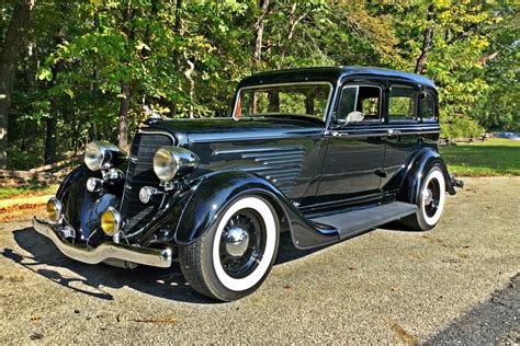 1934 DODGE BROTHERS CUSTOM SEDAN