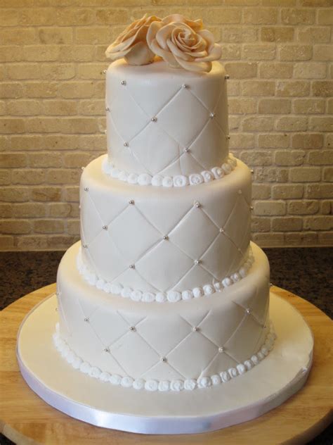 Goldilocks Wedding Cake Price List 2019 - Wiki Cakes