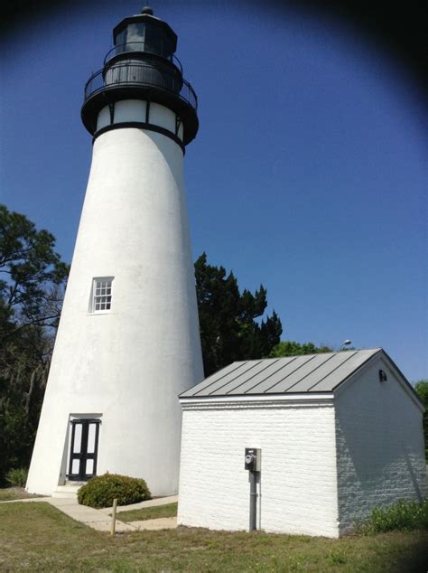 Amelia Island Lighthouse | Splash and Color