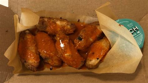 Ranking All Domino's Wings Flavors From Worst To Best