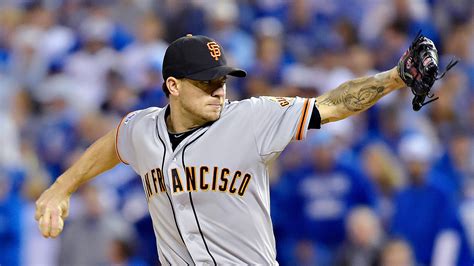 Jake Peavy agrees with San Francisco Giants