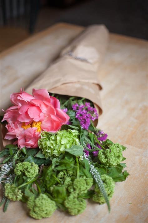 Organic Flower Bouquet - Kailanis Korner