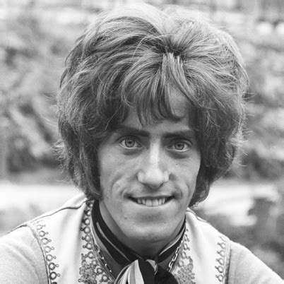 Roger Daltrey Biography, Roger Daltrey's Famous Quotes - Sualci Quotes 2019