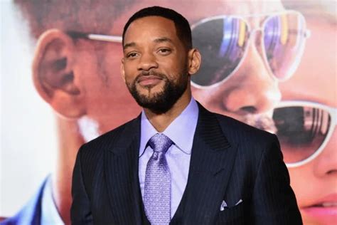 Will Smith Poses With 'Aladdin' Castmates for First Set Photo From Disney Remake - TheWrap