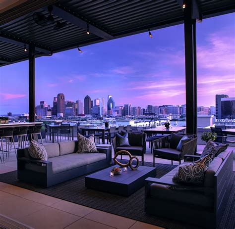 Rooftop Restaurants In Dallas | Uptown Rooftop Bars - Upside West Village | Dallas uptown ...