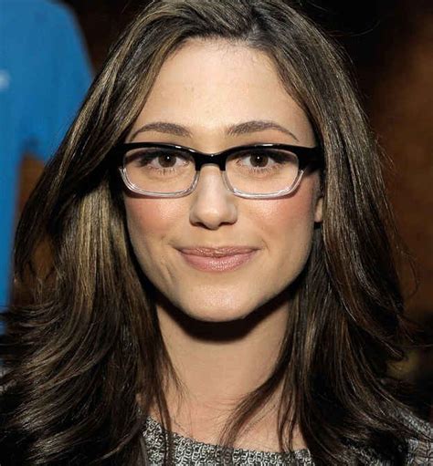 21 Celebrities Who Prove Glasses Make Women Look Super Hot Cute Glasses ...