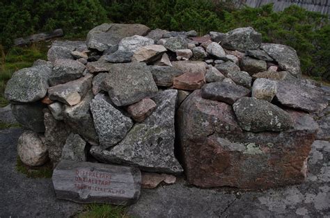 Stone altar | Altar in the viking center in Rosala island. | Mikko Koivunen | Flickr