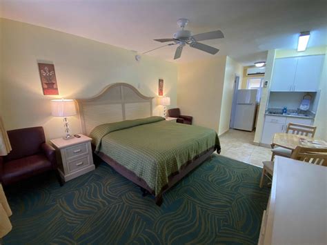 Sun Coast Room Selections - Treasure Island Florida Hotel