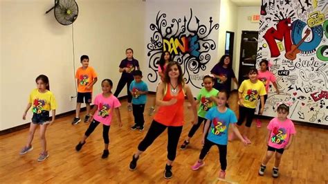 Zumba® Kids "Hands up" | Zumba kids, Zumba, Kids dance