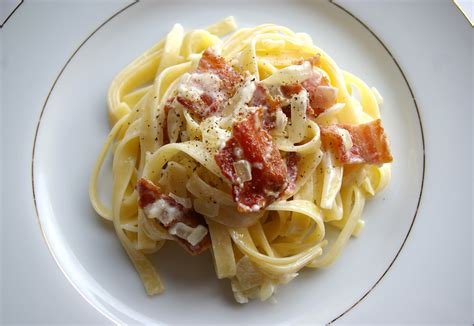 Pasta Carbonara | With cracked pepper. Delicious. patentandt… | Flickr