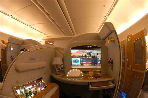 Passion For Luxury : Emirates Airlines Flying Luxury