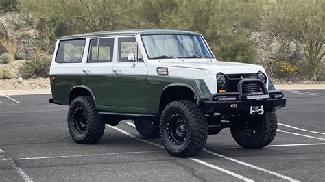 1970 Toyota Land Cruiser FJ55 Custom - Classic Promenade