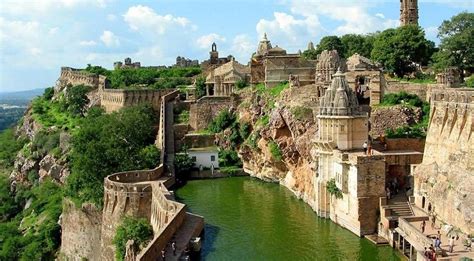 Rajasthan Tourism - Best Places to Visit in Rajasthan