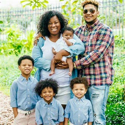 BEAUTIFUL BLACK FAMILY | Cute family, African american family, Family ...