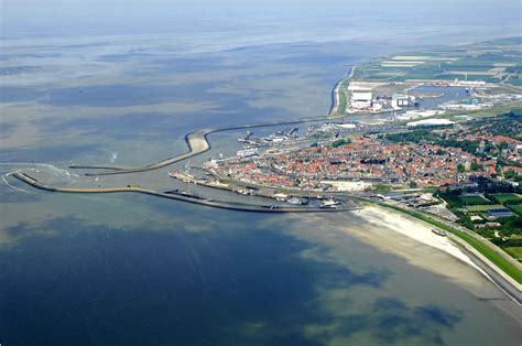 Harlingen Harbor in Harlingen, Netherlands - harbor Reviews - Phone ...