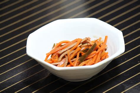 Free Images : dish, produce, vegetable, carrot, asian food, spaghetti ...