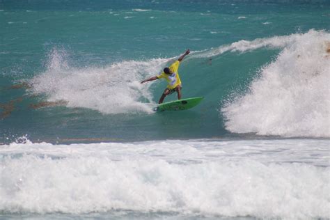 Federación Dominicana de Surfing – FEDOSURF » Galería de fotos Boca Chica Surfing Challenge 2022