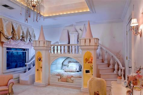 Pretty In Pink And Purple: Princess Bedroom Ideas