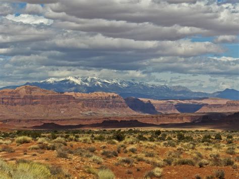 Walking Arizona: The Henry Mountains