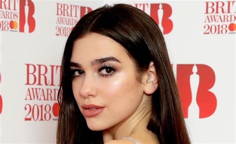 Dua Lipa Cancels Tour Dates Due to ‘Awful Pain’ | Dua Lipa | Just Jared: Celebrity News and ...